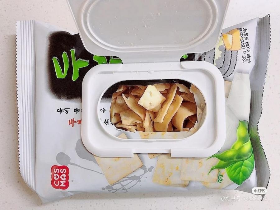 The correct way to store potato chips! Wet wipe cover! Super convenient