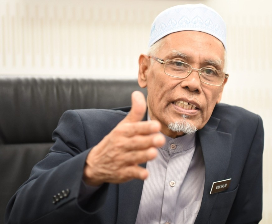 Penang Mufti: Posting food images before Buka Puasa is seen as ...